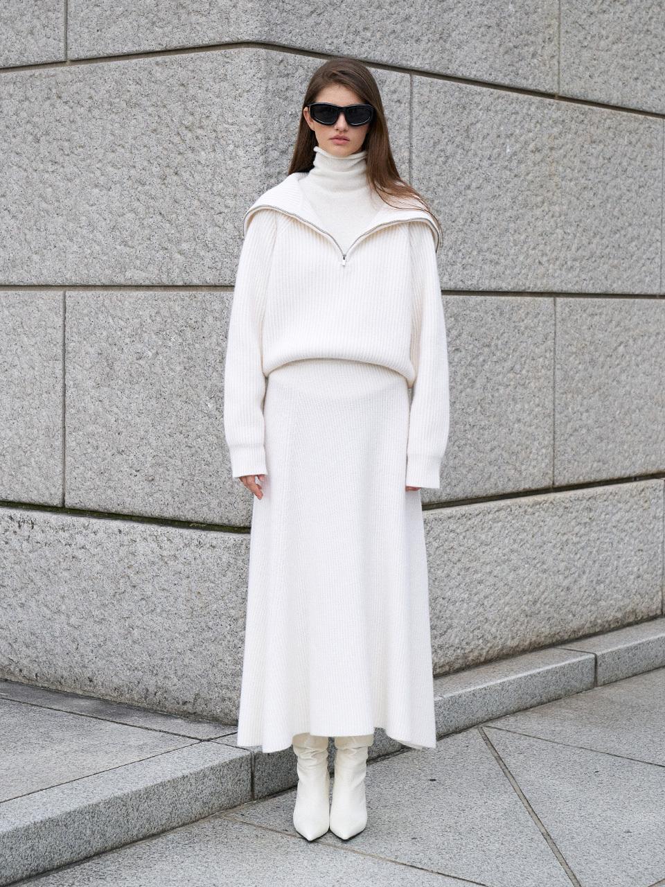 RENEJ Air Wool Pleated Long Skirt