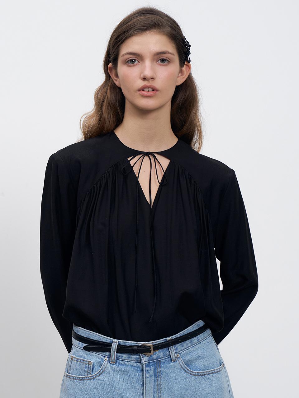 RENEJ Shirring Ribbon Blouse