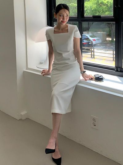 REORG Draw Bud Half Dress