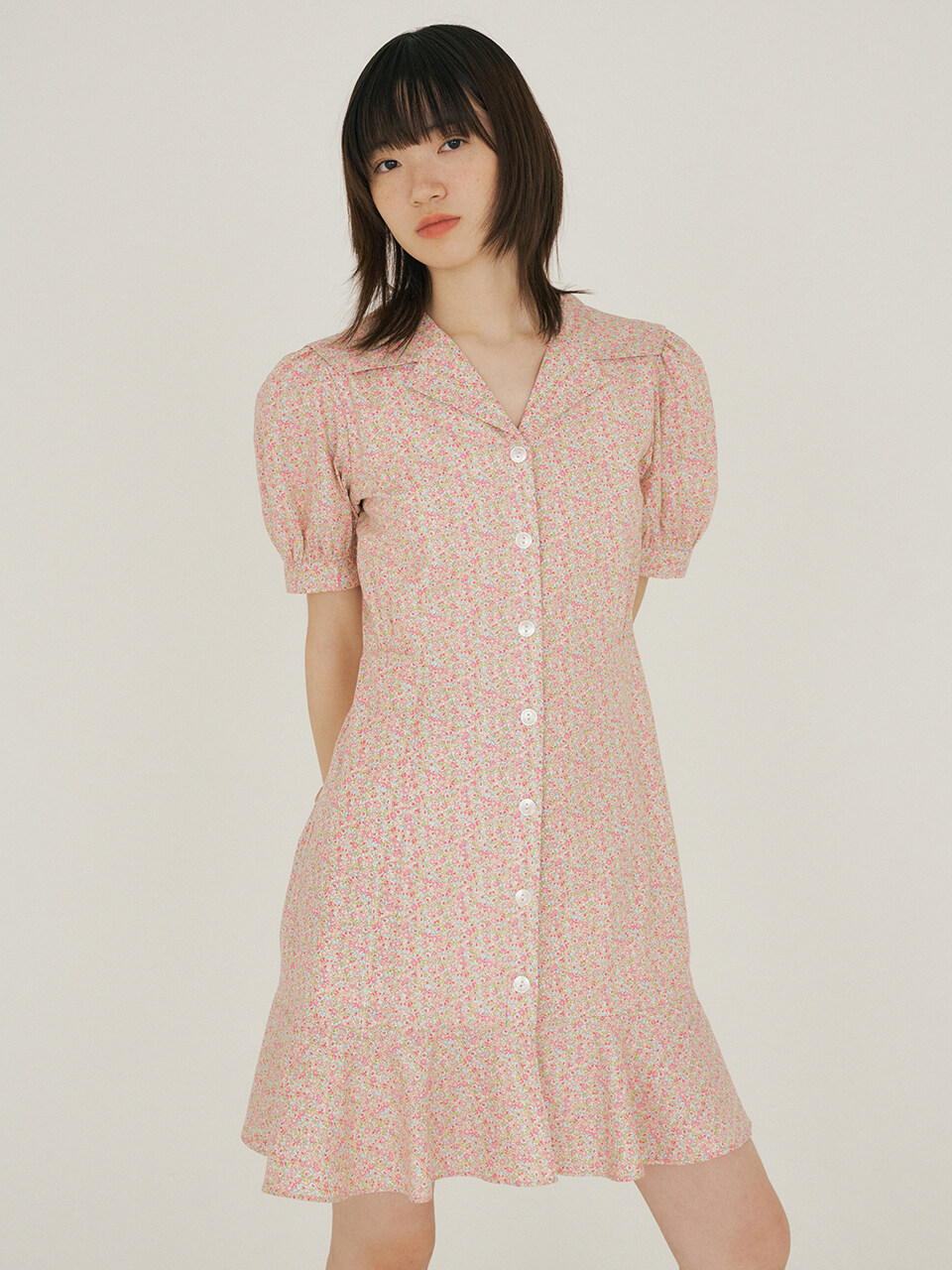 REORG FJD Flower Square Collar Button Dress_Pink