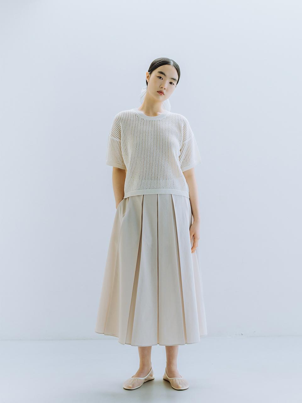 REPLAIN Textured Pleats Skirt - Pale Beige