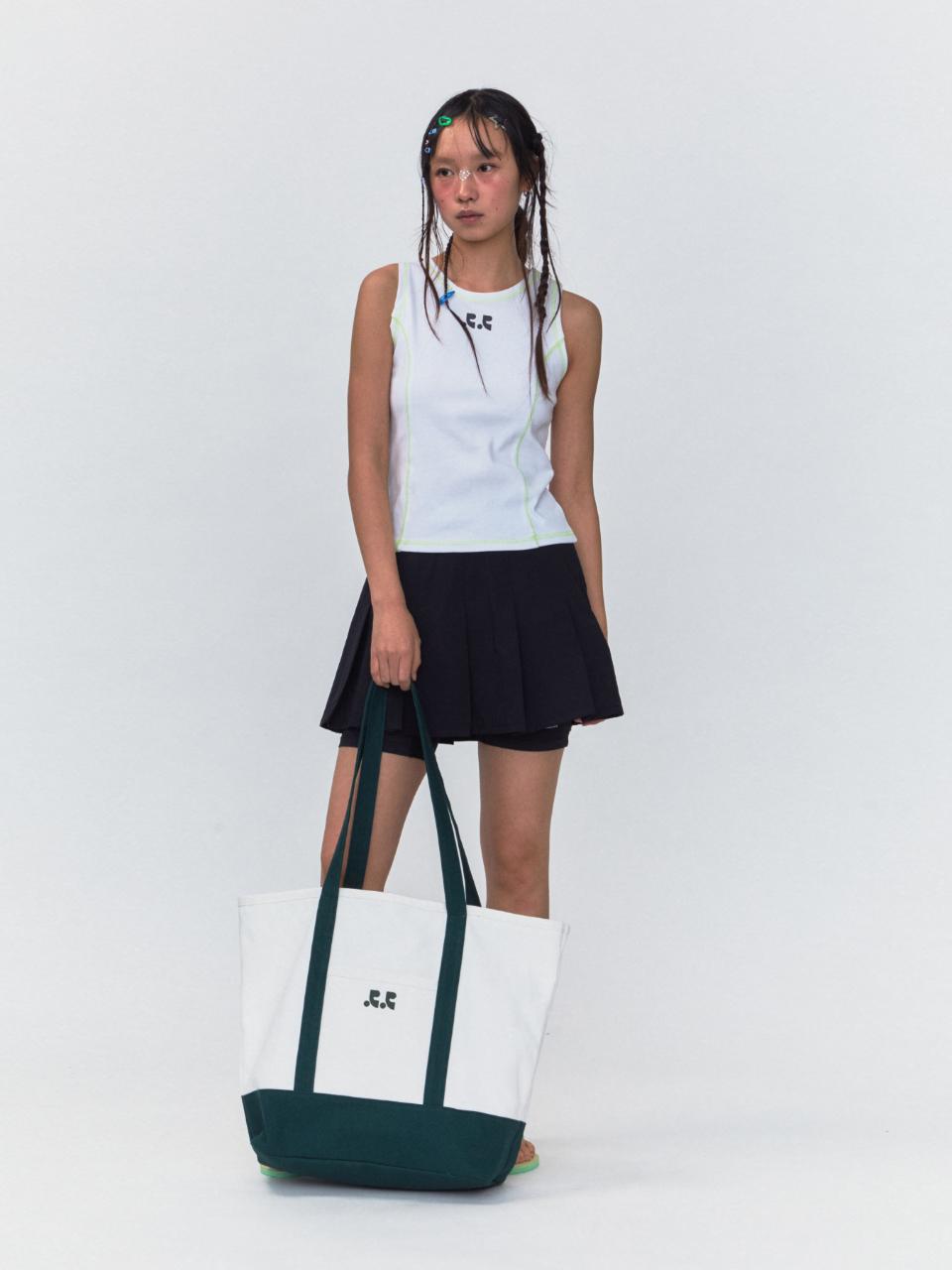 Rest&Recreation RR Canvas Shoulder Bag_White