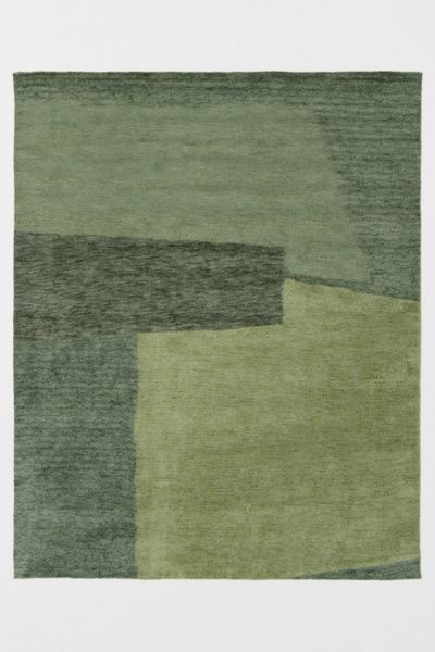 Revival Revival Khder Washable Wool Rug in Moss at Urban Outfitters