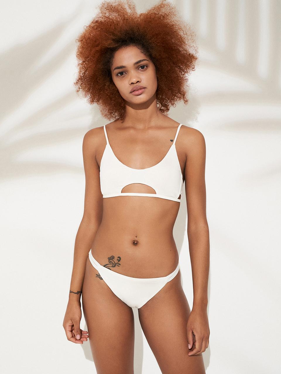 REVOIRSIS RVIS hole 3piece Bikini [WHITE]