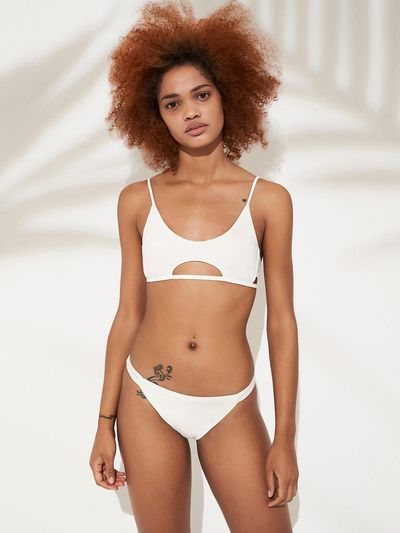 REVOIRSIS RVIS hole 3piece Bikini [WHITE]