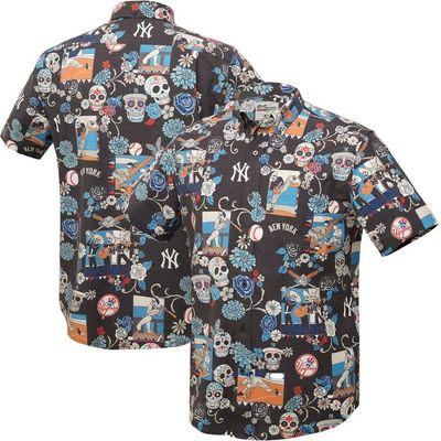 Reyn Spooner Men's Reyn Spooner Black New York Yankees Día De Los Muertos Tri-Blend Button-Down Shirt 