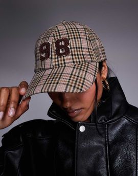 River Island River Island 98 graphic plaid cap in light brown