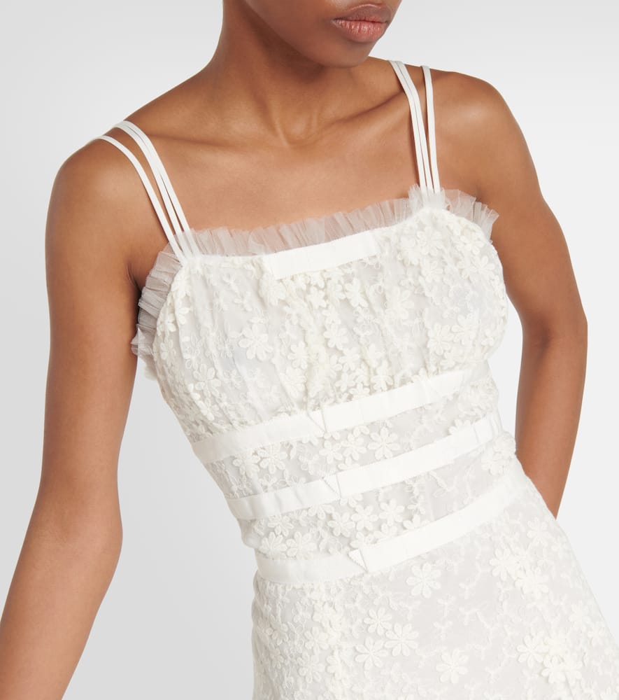 chinese dress ladies Off White Silk Satin Short Sleeve Dress With Lace Details main image 1