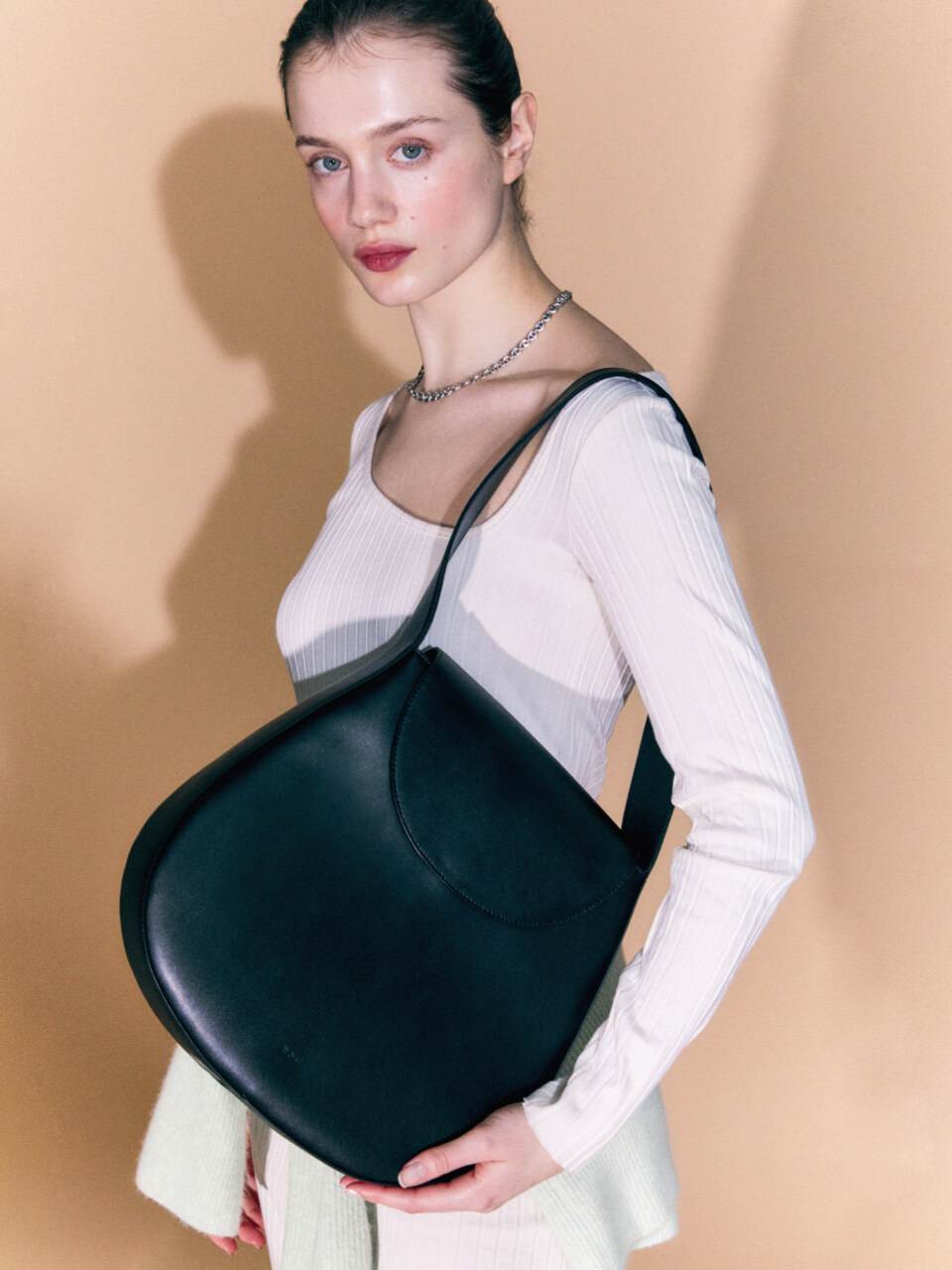 ROH SEOUL Around Flap Shoulder Bag_2 Colors