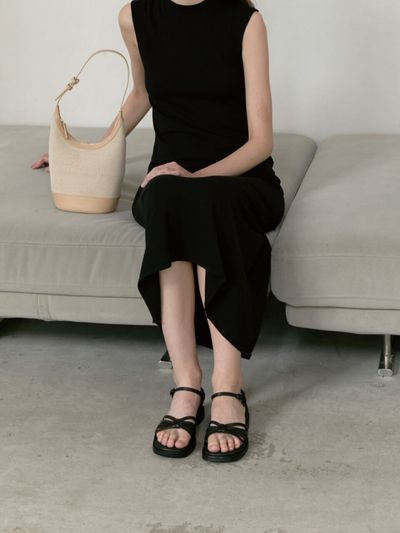 ROH SEOUL Fin Sandals_Black