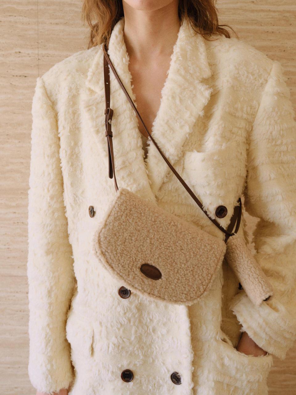 ROH SEOUL Mini Saddle Boucle Leather Bag [Beige]
