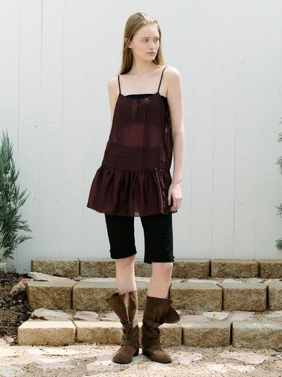 ROLAROLA PINTUCK SHEER LAYERED DRESS [BURGUNDY]
