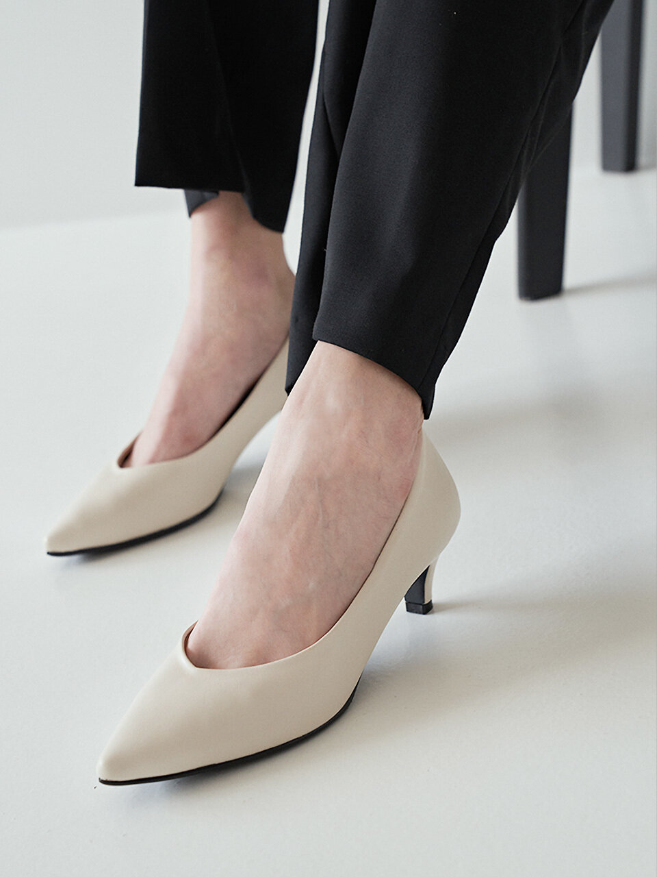 ROLL ON THE CLOUD Sardegn Middle Heel_4 Colors