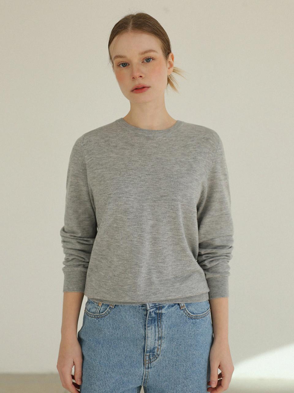 ROOMPACKER Merino Wool Blend Basic Round Sweater