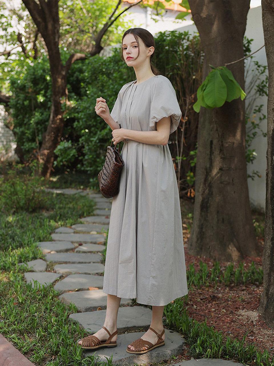 ROOMPACKER Seyrin Pin-tuck Shirring Dress ([RR])