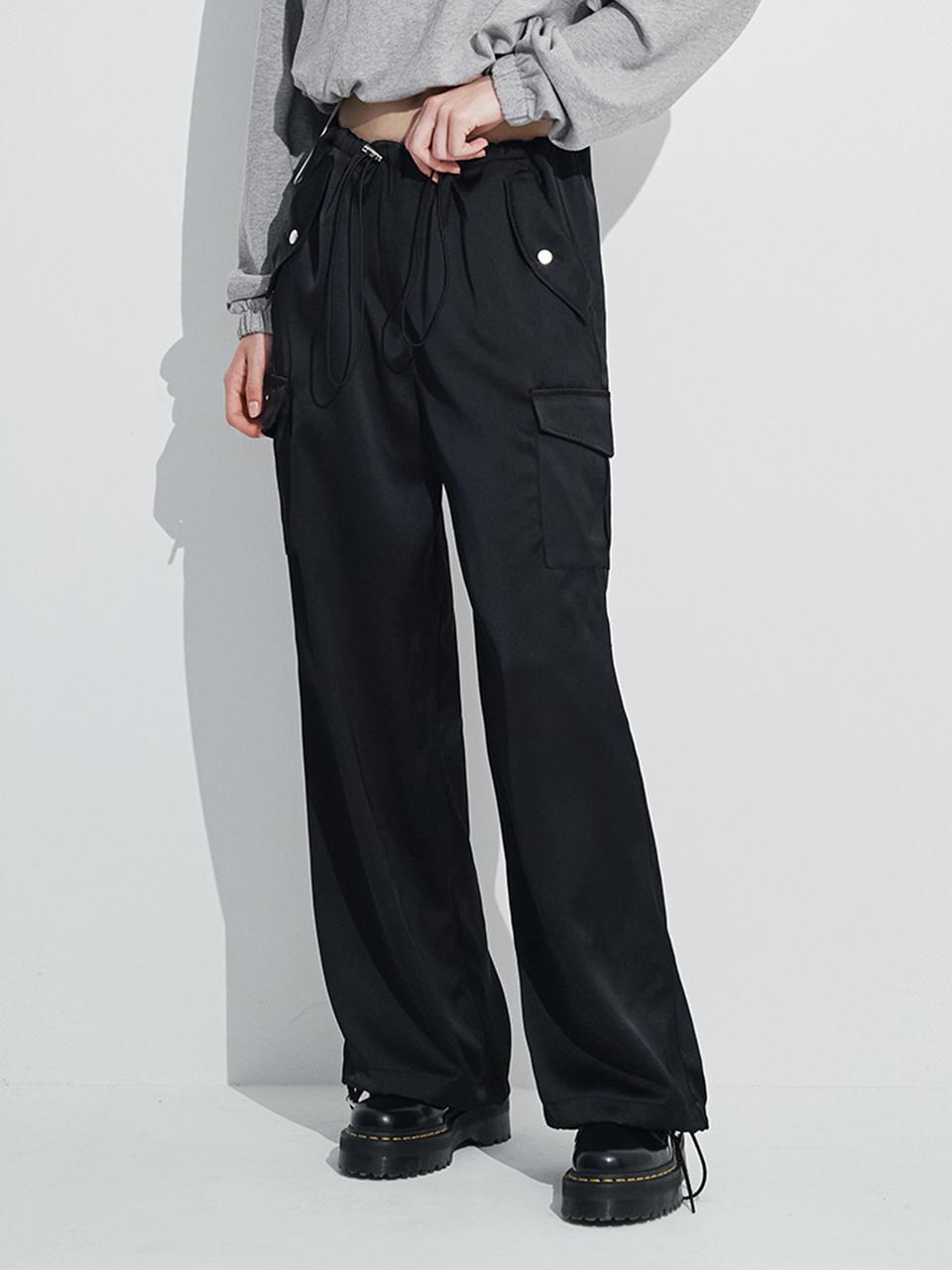 Rosefrantz Wide Satin Cargo Relaxed Fit Pants [Black]