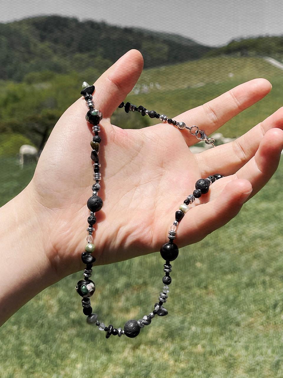 Rubati Necklace_PERSEPHONE BLACK