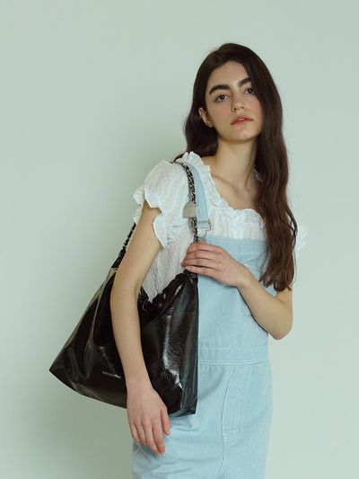 RUE D’EUGENIE [Silver Chain] Vegan Leather Small Hobo Bag_Black