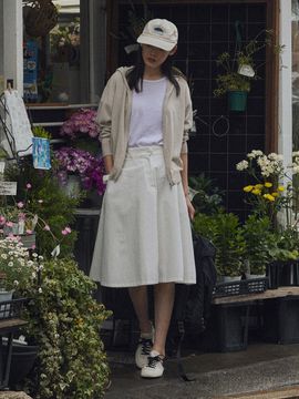 SAGEMENT DOLPHIN FLARE HALF SKIRT [IVORY]