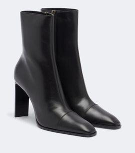 Saint Laurent Saint Laurent Venetia leather ankle boots