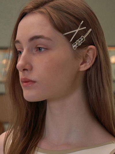 Saint Luxure Celena Hair Pin