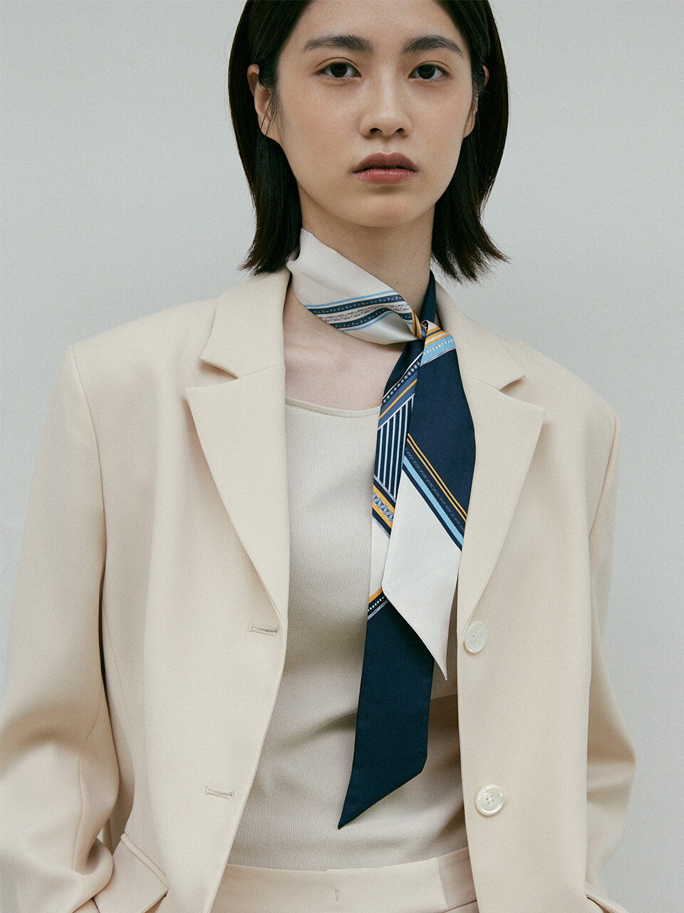 Saint Luxure Silk Twilly Scarf_Navy
