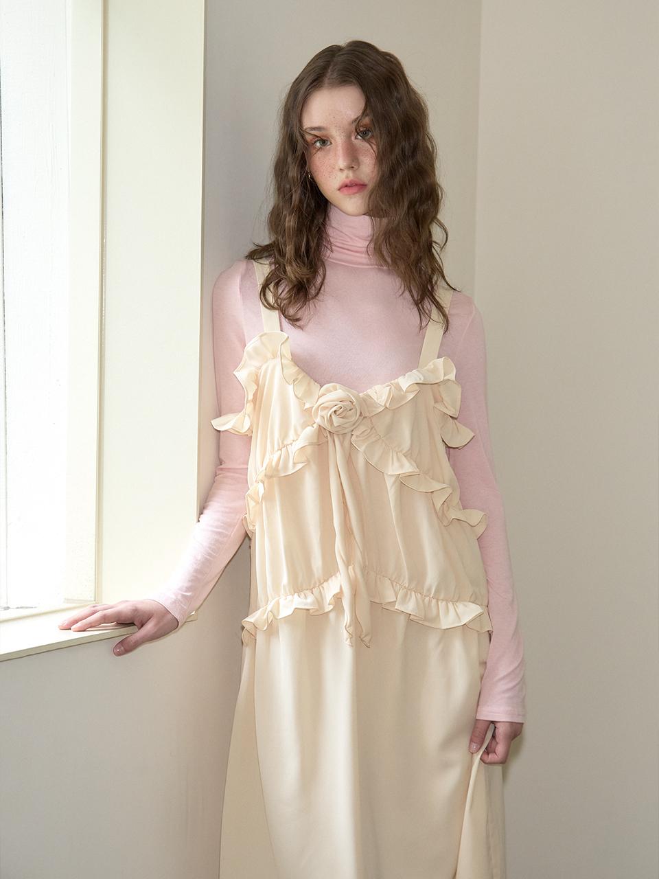 SALON DE YOHN Corsage Point Ruffle Sleeveless Dress_