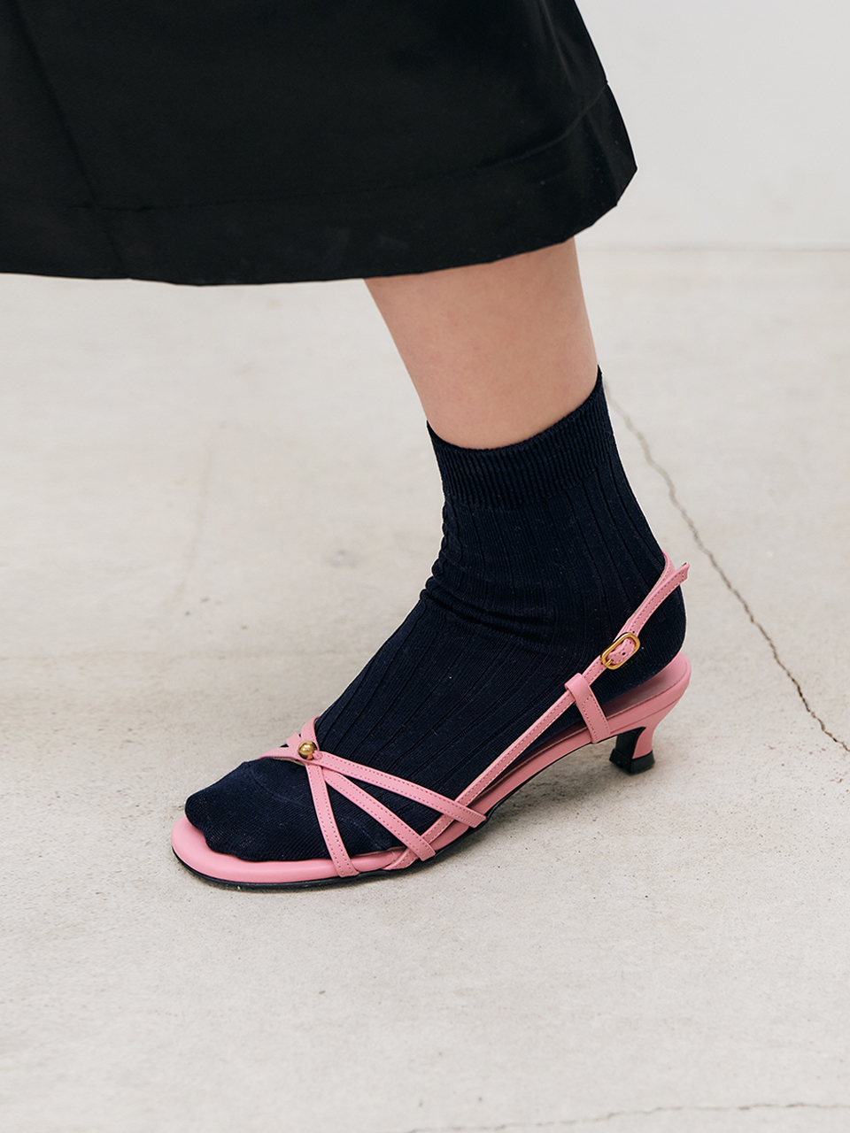 SALONDEJU Dot Strap Sandals_Pink AT23S03