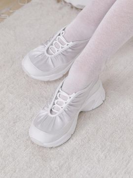 SALTANDCHOCOLATE Flare Ribbon 5cm Heel Sneakers (412510005)