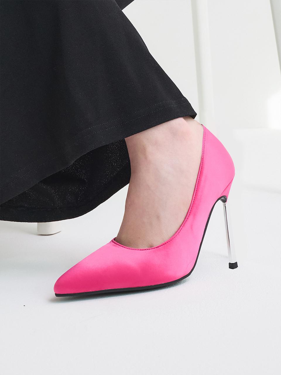 SALTANDCHOCOLATE Pointed to satin metal heel pumps (10.5cm)