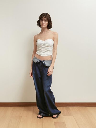 SALTY PEBBLE Flower Lace Cotton Bustier Top [White]