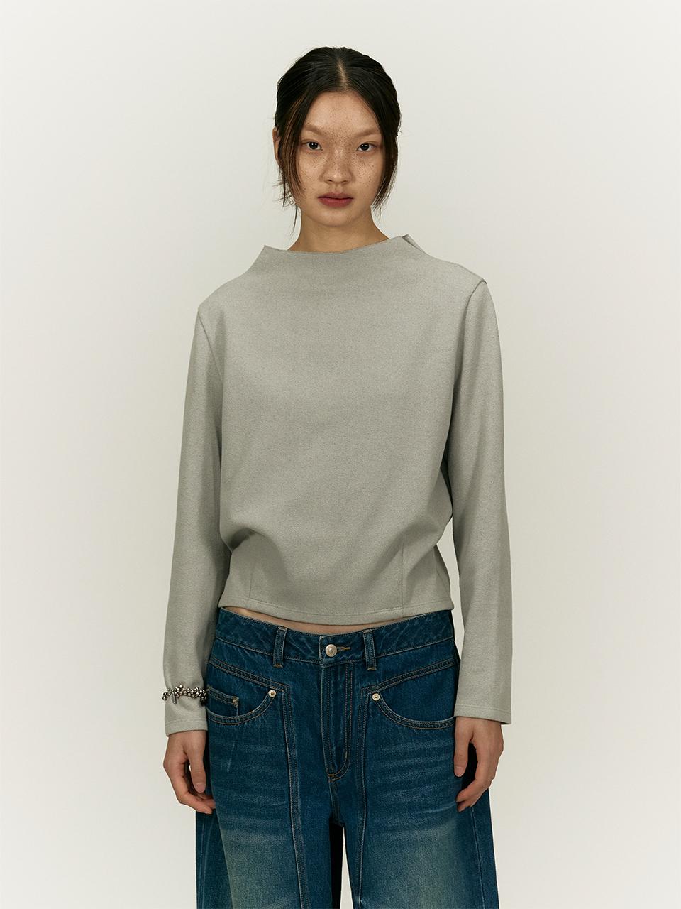SALTY PEBBLE Twoway High Neck Boucle Top [Light Grey]