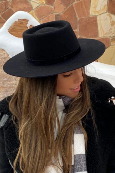 Sambboho Sambboho Brigitte Hat