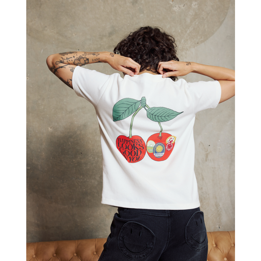 Samii Ria Samii Ryan - Smiley Freshly Picked Boxy Tee