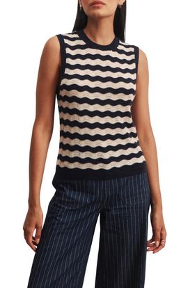 Sanctuary Sanctuary Everyday Scallop Pointelle Sweater Vest