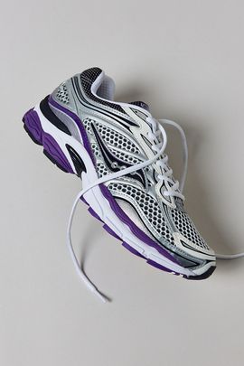 Saucony Saucony Women's ProGrid Triumph 4 Sneakers in Silver/Purple, Women's at Urban Outfitters