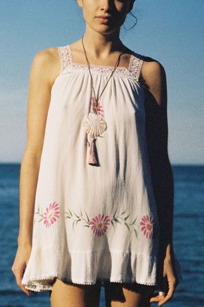SC COLLECTION SC Collection Hazel Shell Necklace in Green/Pink, Women's at Urban Outfitters