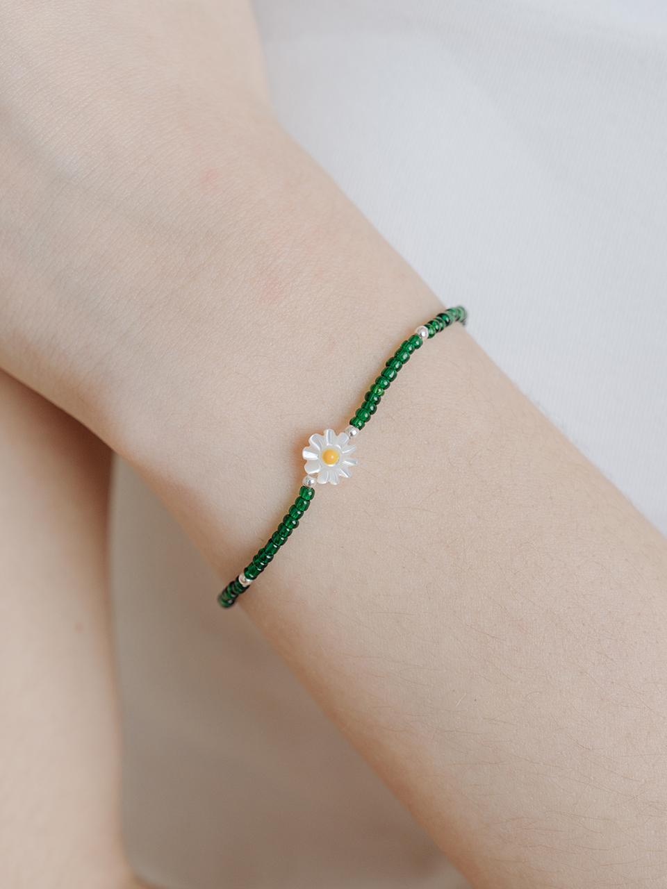 SCALETTO [Silver925] Daisy Green Beads Bracelets