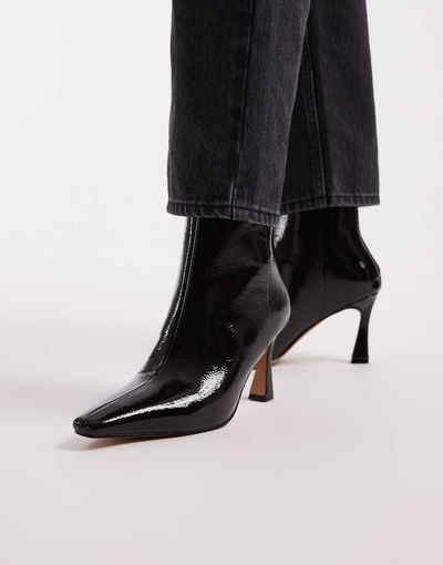 Schuh Schuh heeled mid ankle boots in burgundy patent-Red