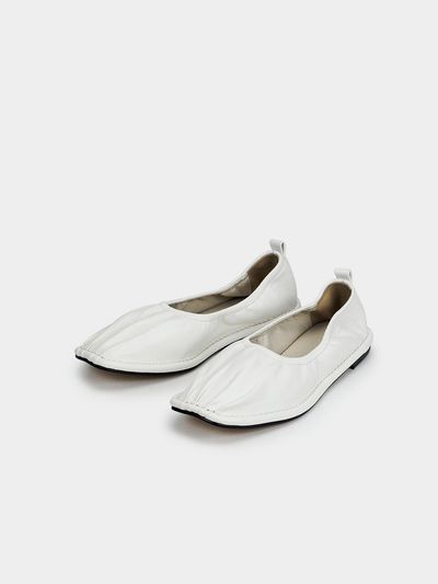 SCOMBER Elle Flats - White