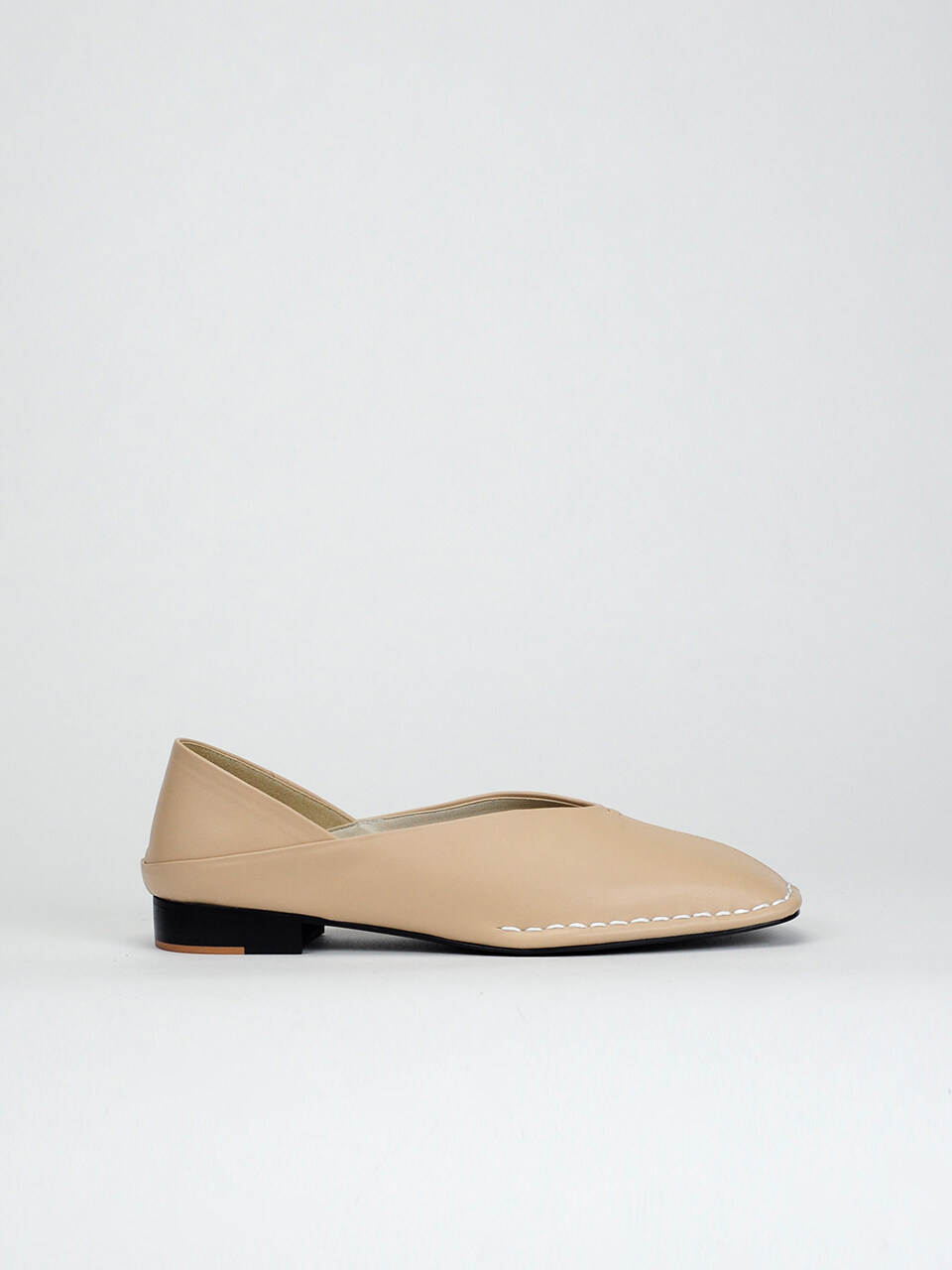 SCOMBER Nika Flat Shoes - Beige