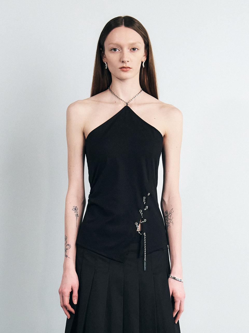 SEALOT CHAIN HALTER SLIT SLEEVELESS TOP (BLACK)