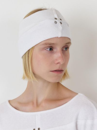SEALOT Signature Eyelet Soft Wool Hair Band [Beige]