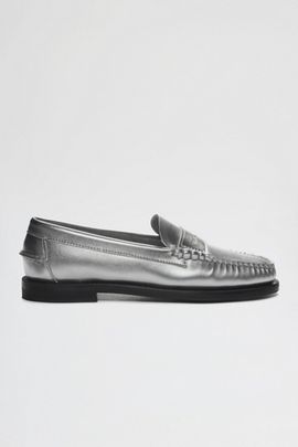 Sebago Sebago Dan Met Metallic Loafer in Silver, Women's at Urban Outfitters