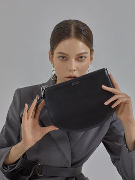 SEMICODE Mono clutch bag - black