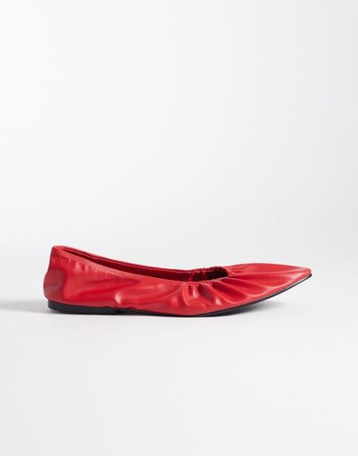 SEQWL SEQWL Costa pointed ruched ballet flats in red