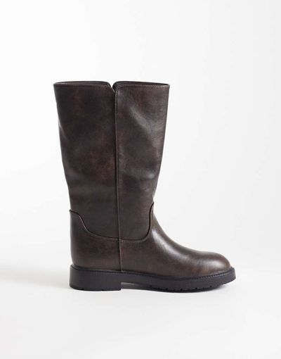 SEQWL SEQWL Mickey pull on ankle boots in burnished brown-White