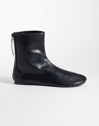 SEQWL SEQWL refined ankle boots in black