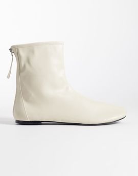 SEQWL SEQWL refined ankle boots in white