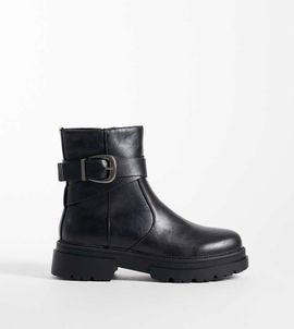 SEQWL Wide Fit SEQWL Wide Fit Perth chunky buckle detail boots in black